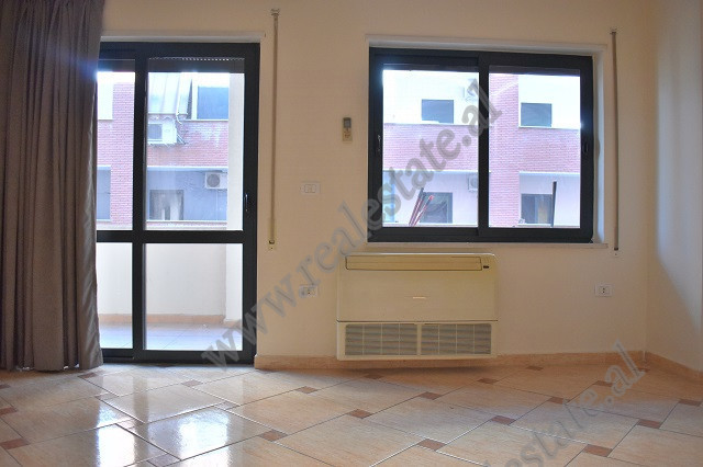 Three bedroom apartment for office for rent in Barrikadave Street in Tirana.

It is situated on th